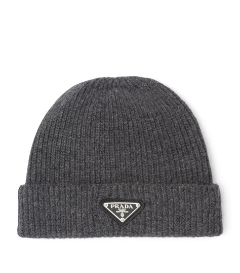 prada women's beanie